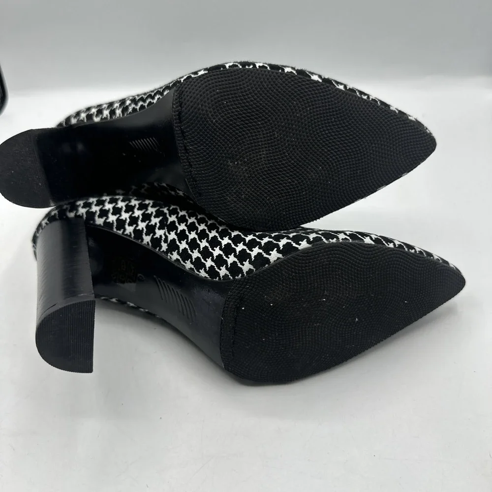 Paige Houndstooth Chelsea‎ Booties Sz 6